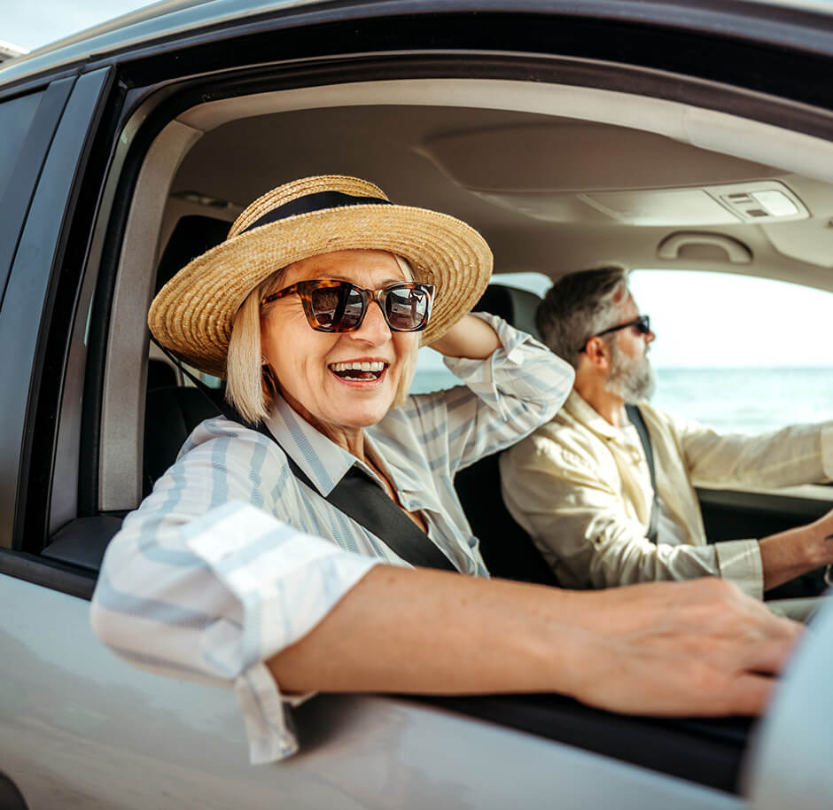 old-couple-driving